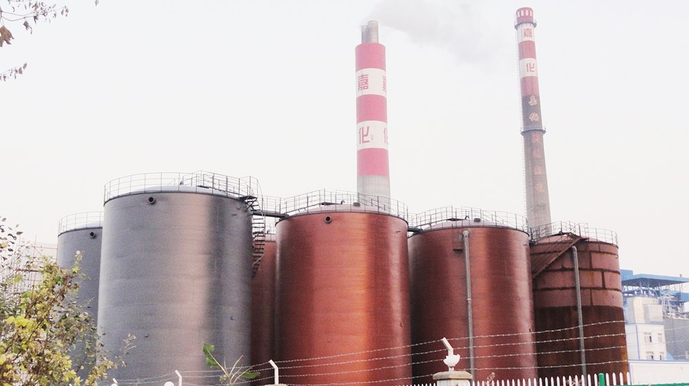 Power plant storage tank system protected by polyurea anti-corrosion coating