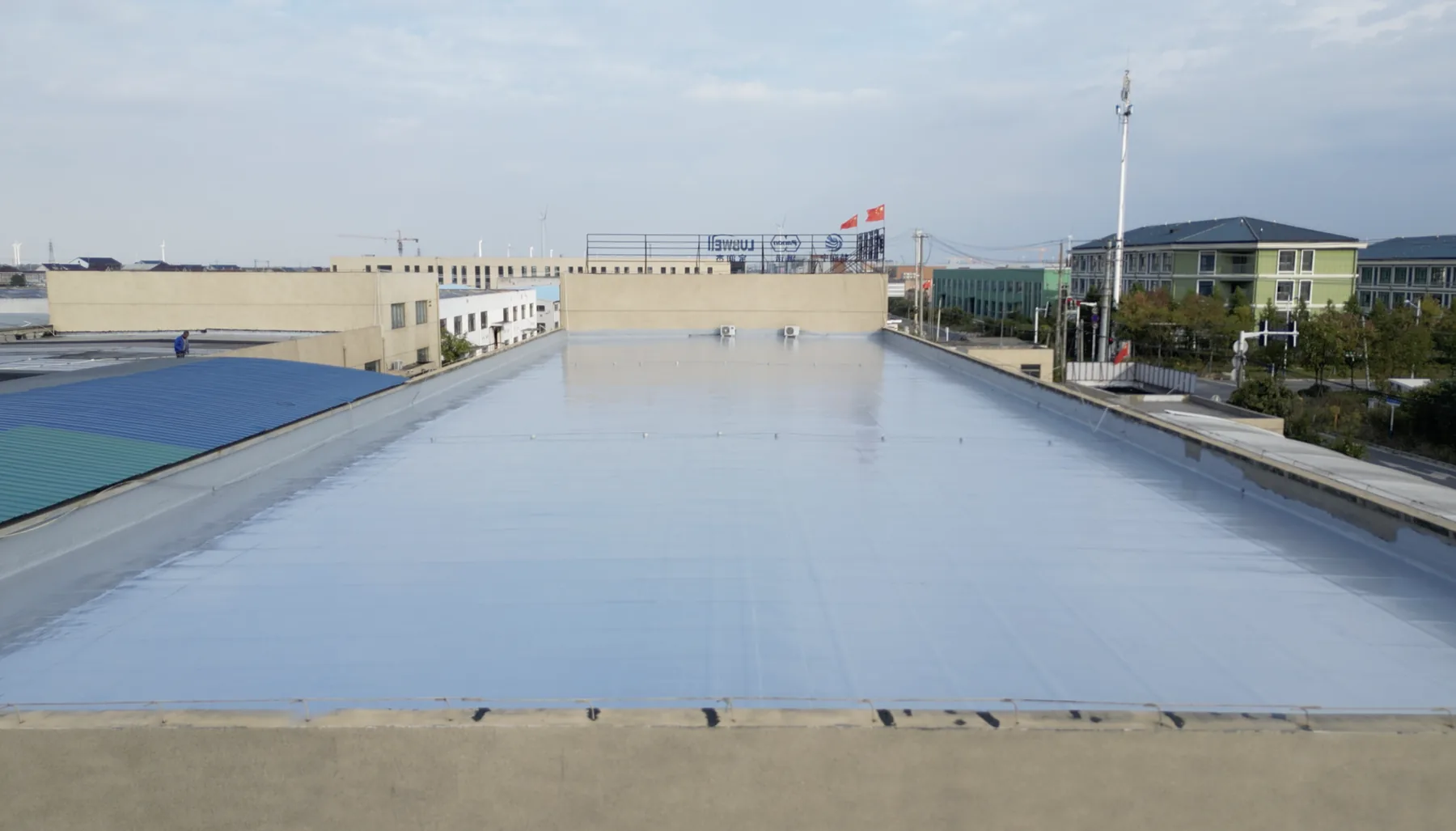 BW6-9528 hand-applied modified polyurea waterproof anticorrosion protective coating on a building roof