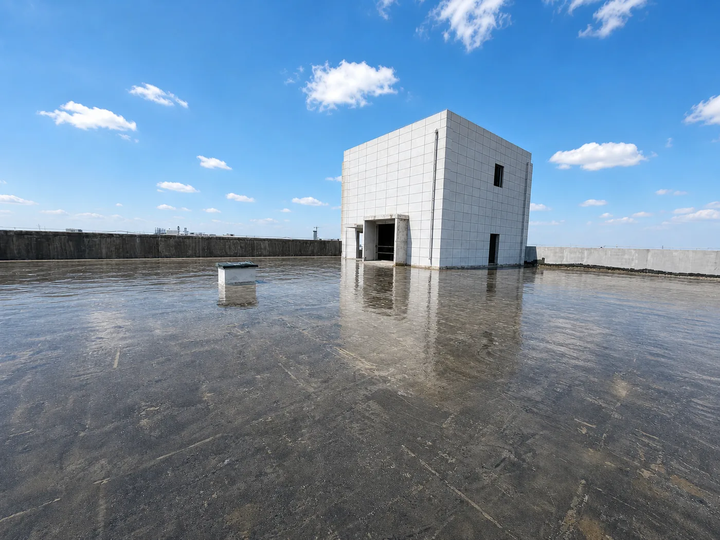 Completed rooftop concrete surface sealed with BW8010 solvent-free polyurea primer