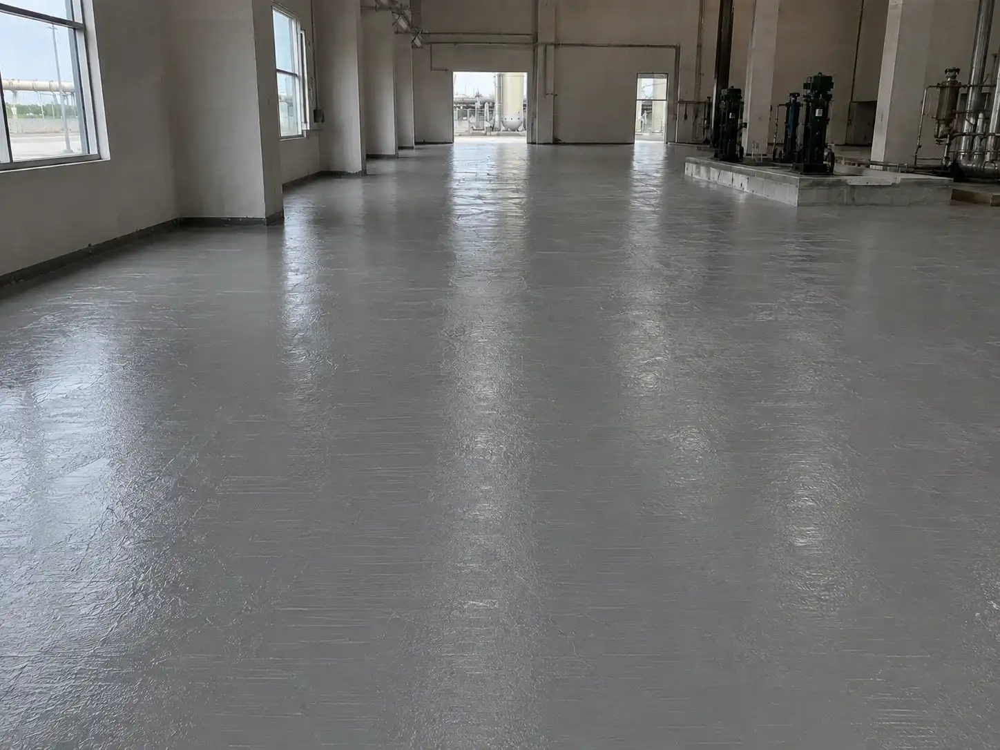 First BW6-9527 quartz sand scrape layer application on concrete floor
