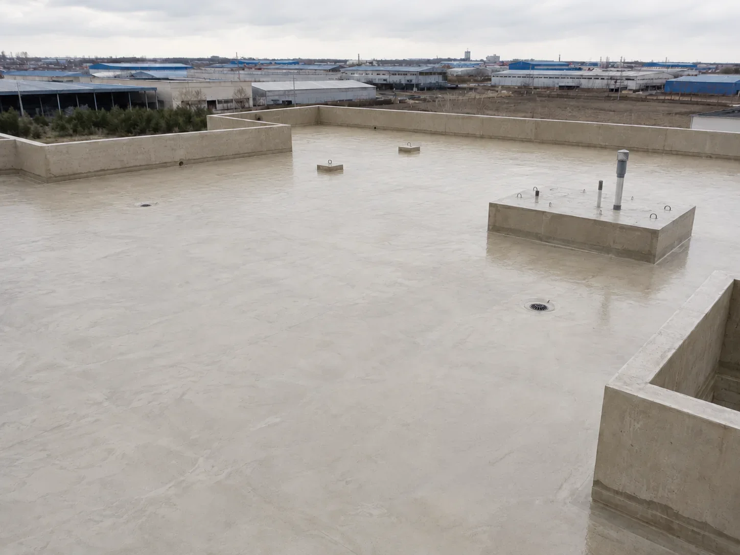 BW8009 concrete primer applied on prepared roof substrate before spray polyurea waterproofing
