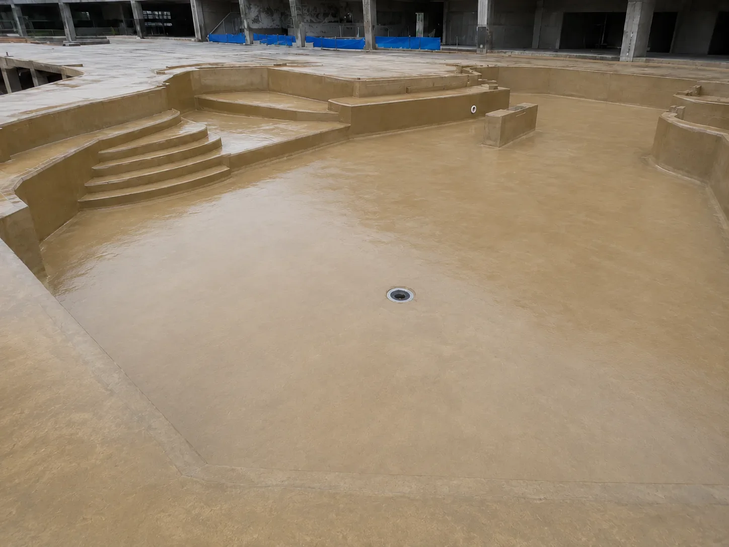 BW8010 primer application on a concrete pool substrate