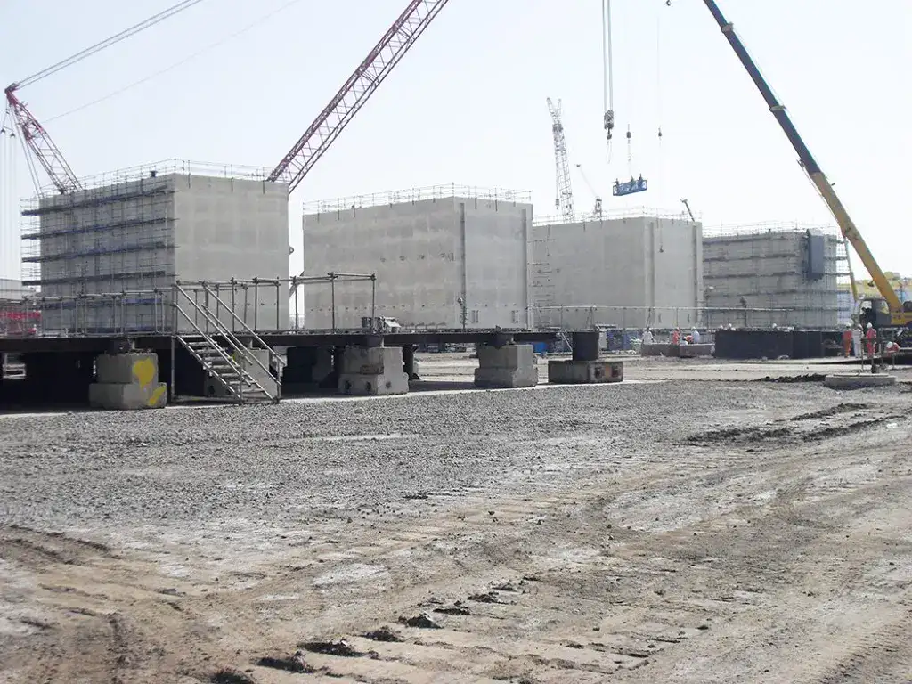 Australia desalination project polyurea coating application photo
