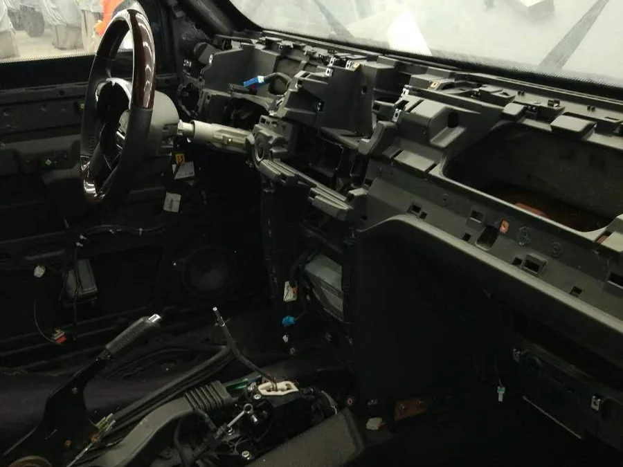 Vehicle interior disassembly before exterior coating and repair work