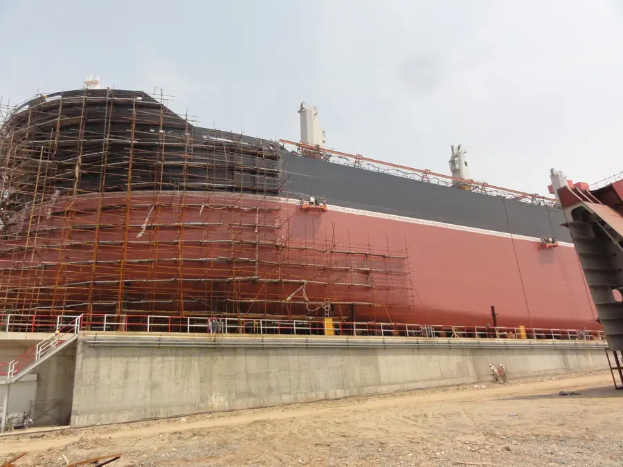 Exterior vessel side shell with BW0-8027 protective topcoat