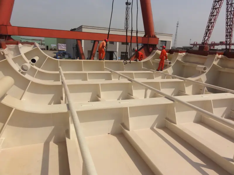 Internal ship compartment ribs and welded transitions with coating protection