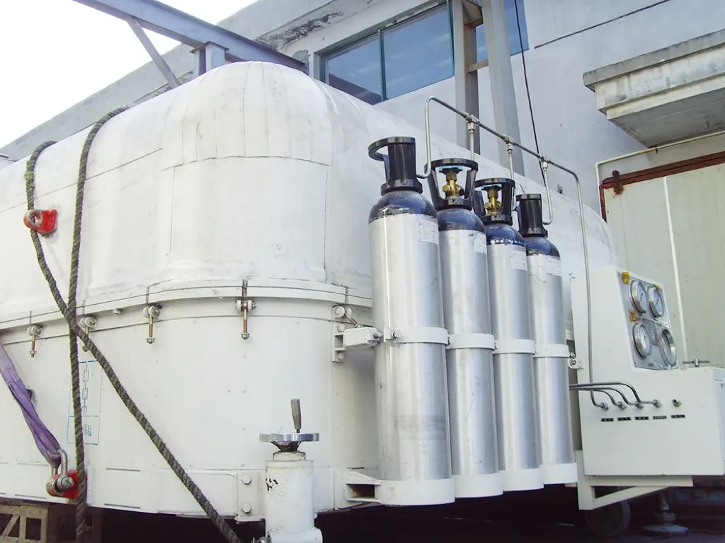 Aerospace equipment shell with polyurea protective coating system